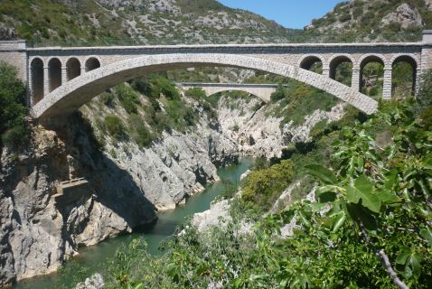 À Saint Guilhem le Désert, et dans les Gorges de l'Hérault