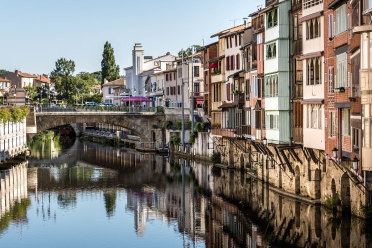 Séjourner à Castres, ville de  culture et rugby à XV 